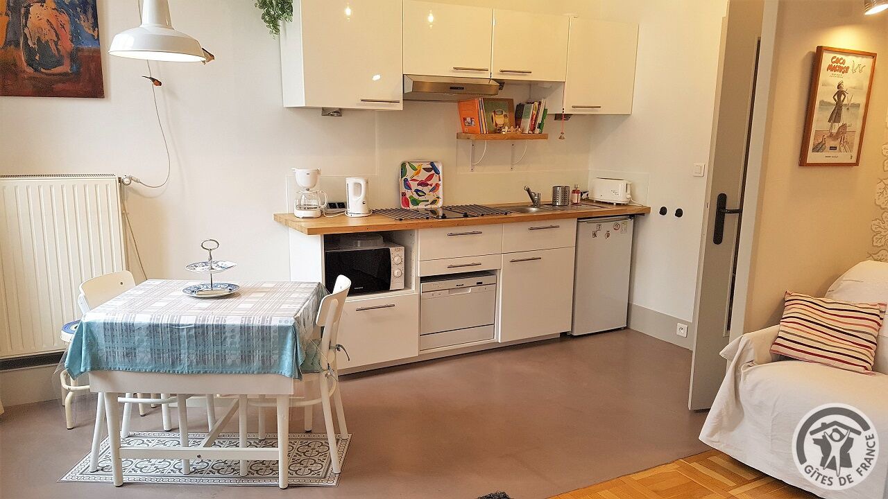 Photo of Others in Moliere - Edgard Quinet