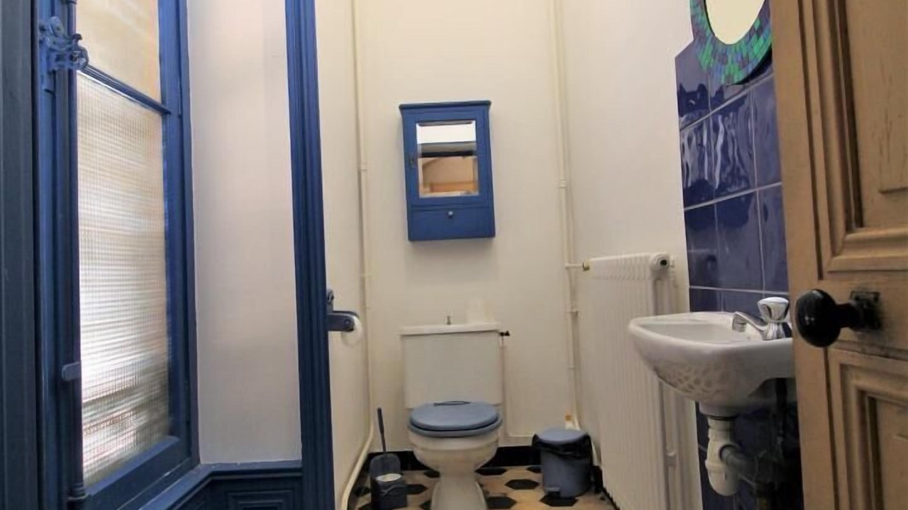 Photo of Bathroom in Emeringes