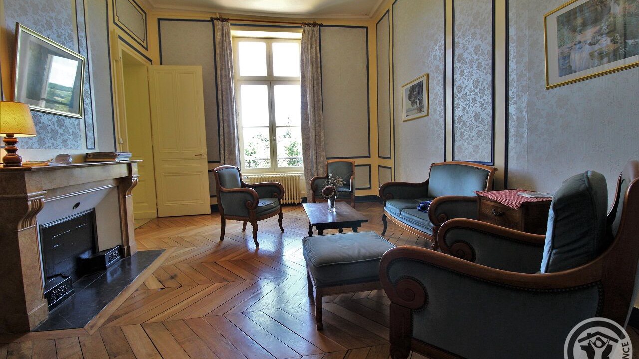 Photo of Livingroom in Emeringes