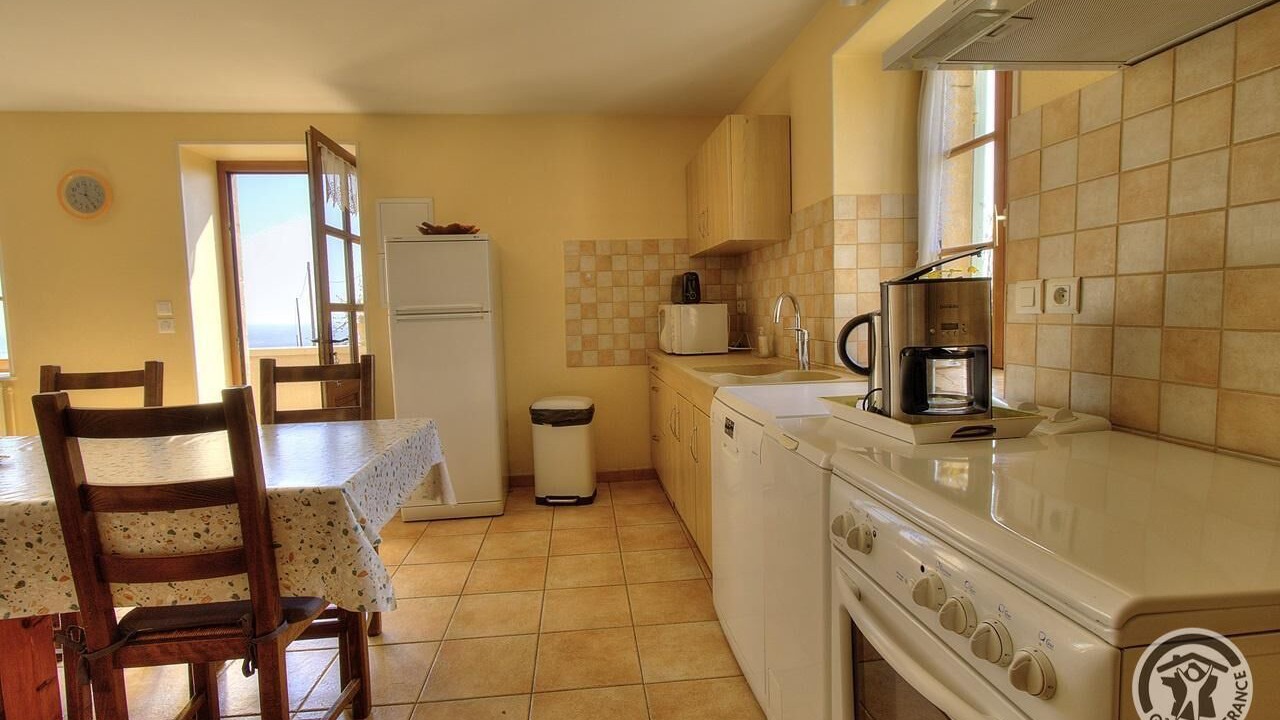 Photo of Kitchen in Fleurie