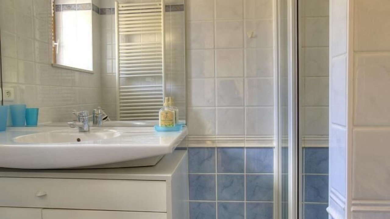 Photo of Bathroom in Fleurie