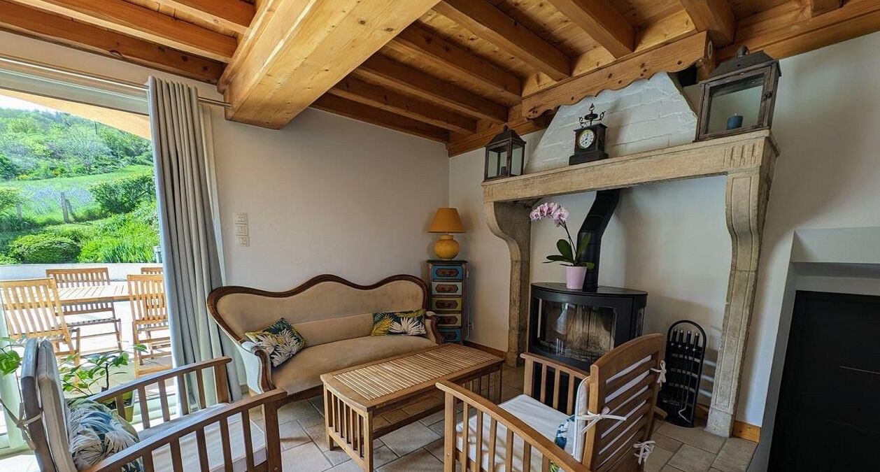 Photo of Livingroom in Vaugneray