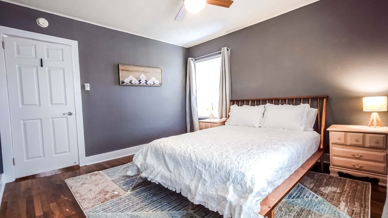Photo of Bedroom in Hattiesburg