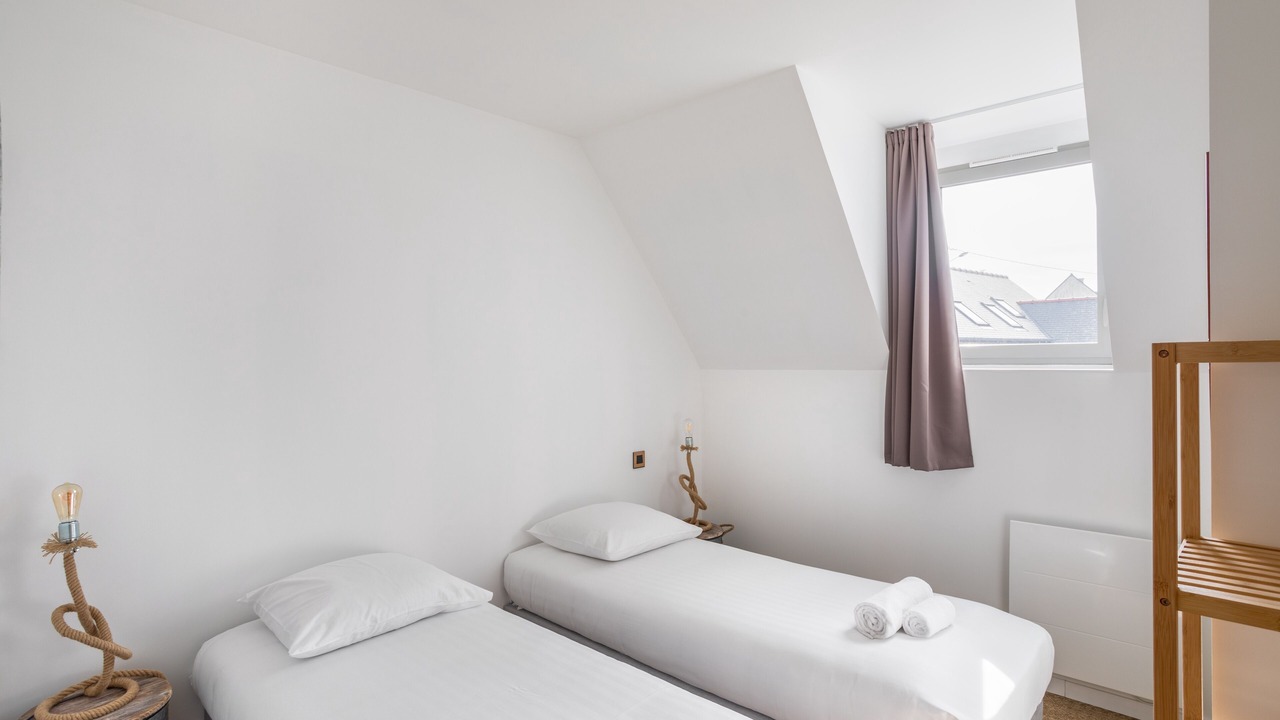 Photo of Bedroom in Saint-Coulomb