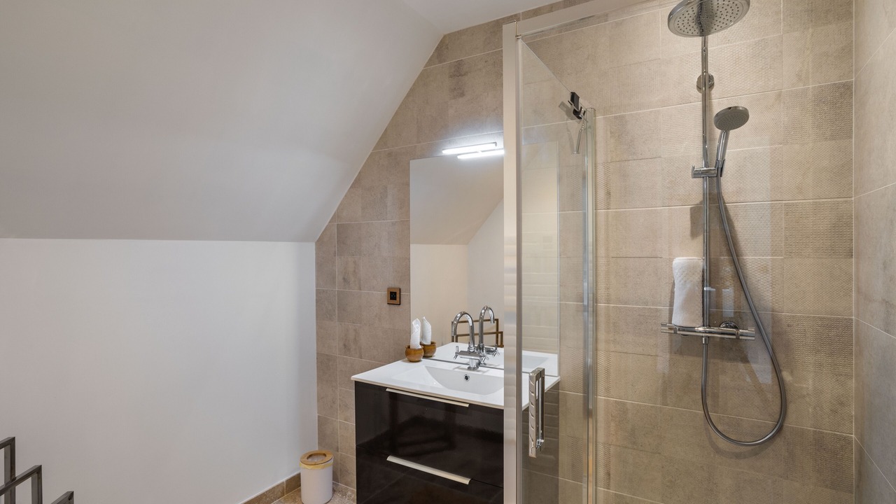Photo of Bathroom in Saint-Coulomb