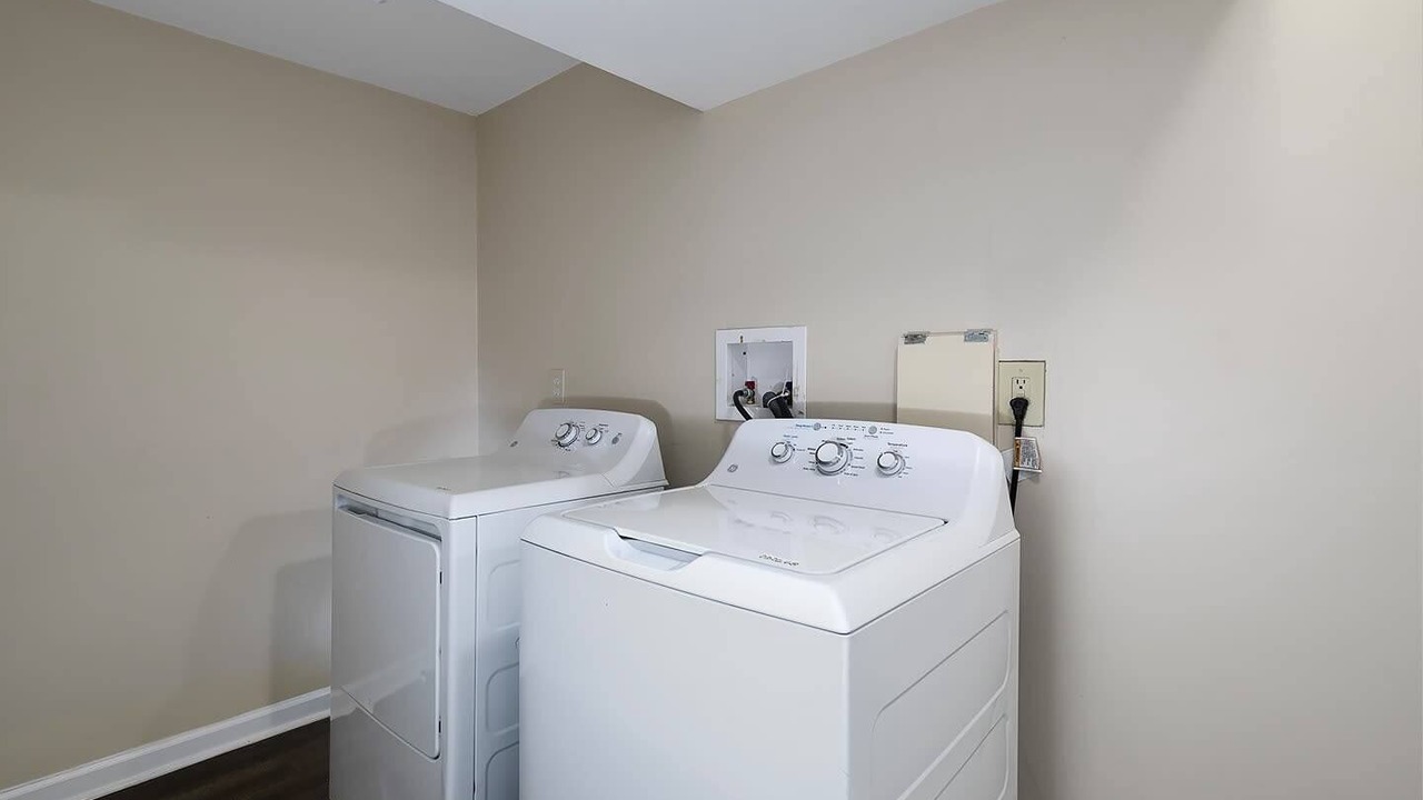 Photo of Bedroom in Kennesaw