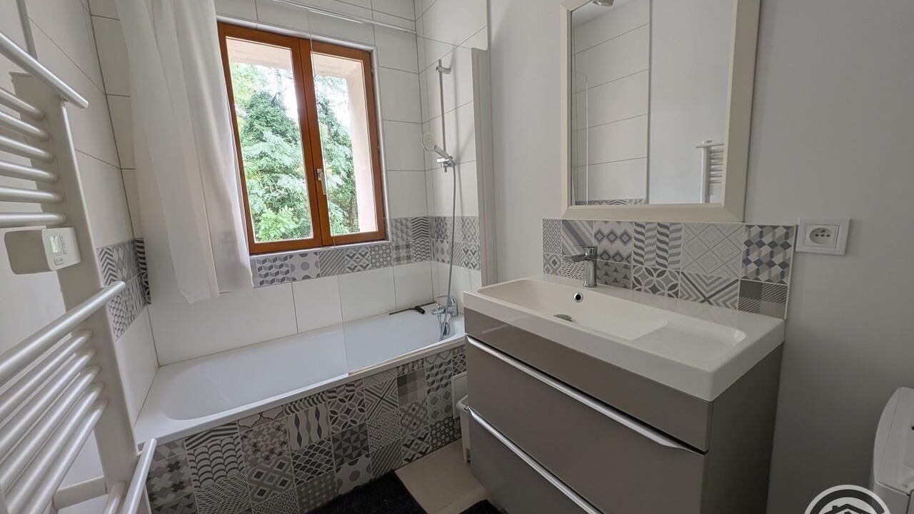Photo of Bathroom in Marennes