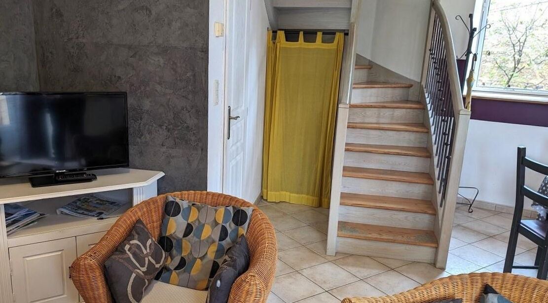 Photo of Others in Le Perreon