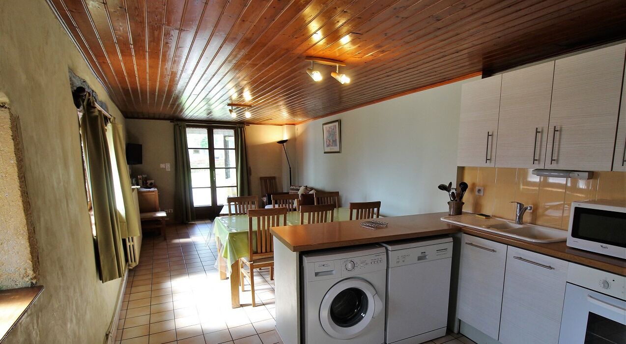 Photo of Kitchen in Saint-Germain-Nuelles