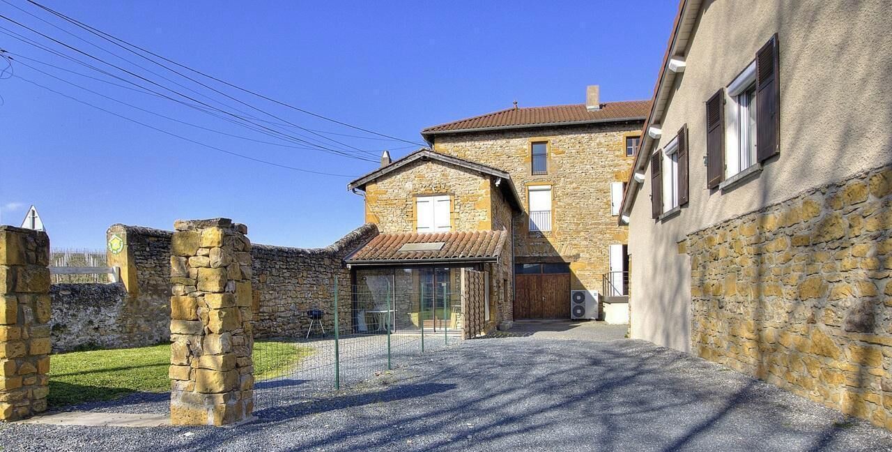 Photo of Outdoor in Saint-Germain-Nuelles