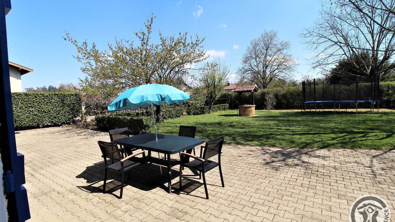 Photo of Outdoor in Limas