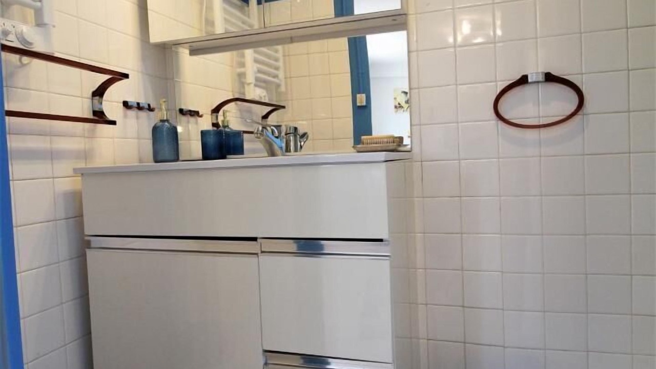 Photo of Bathroom in Limas