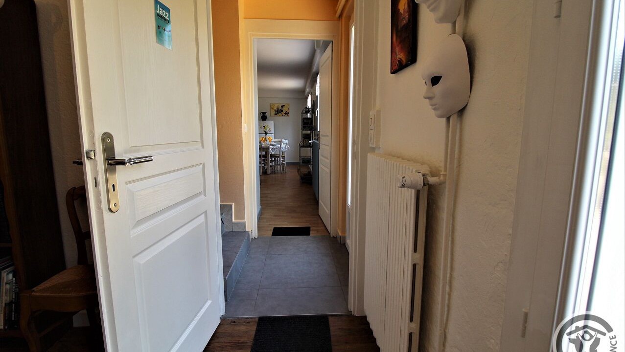 Photo of Others in Limas