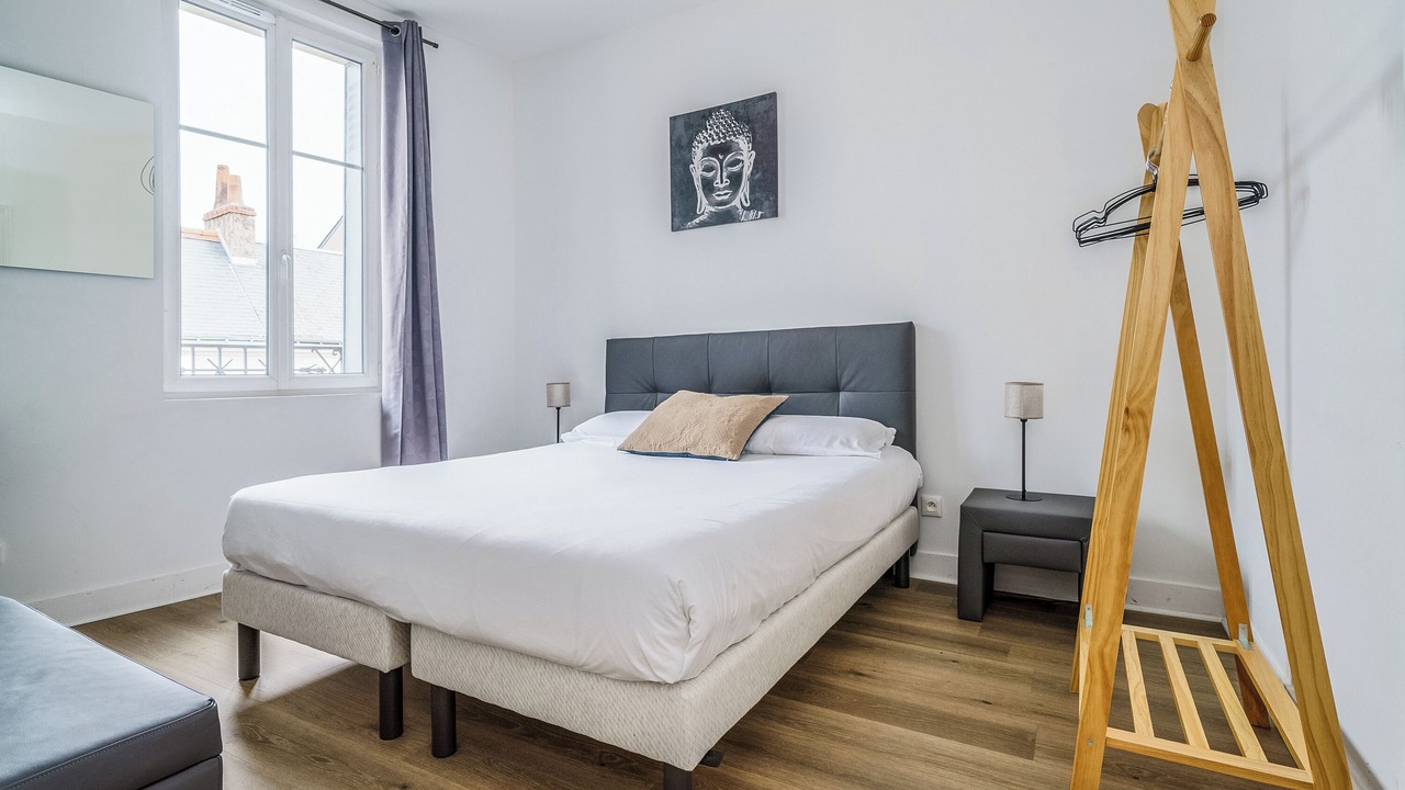Photo of Bedroom in Tours
