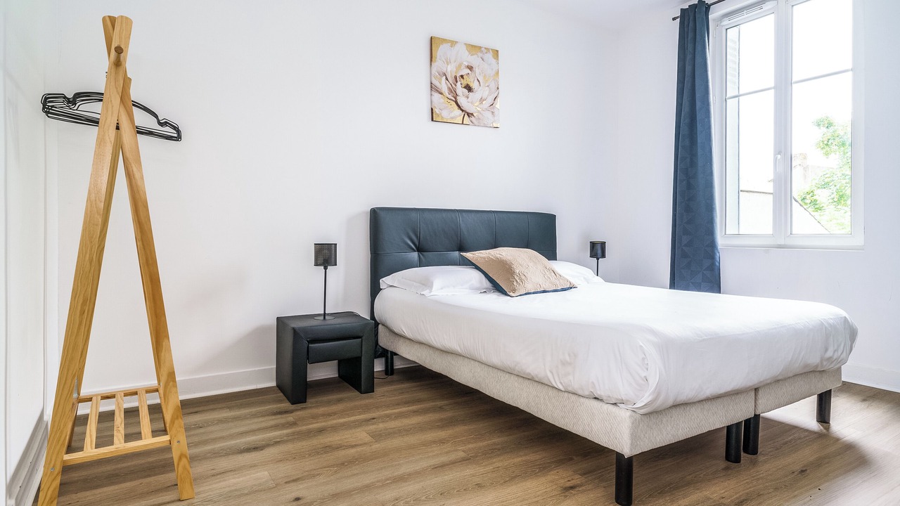 Photo of Bedroom in Tours