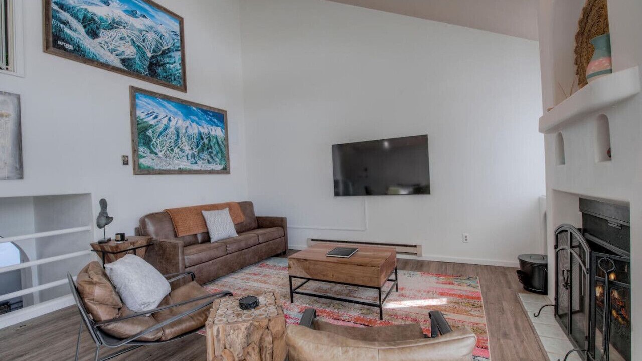 Photo of Livingroom in Dillon