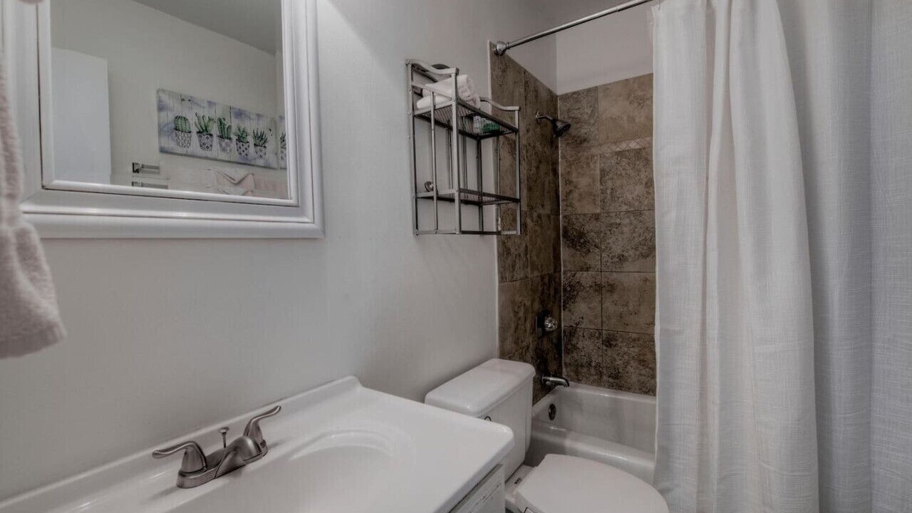 Photo of Bathroom in Dillon
