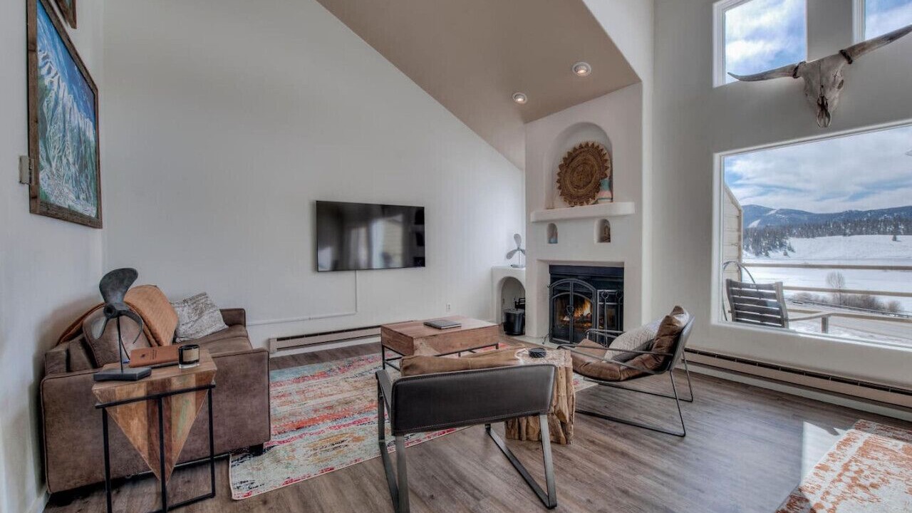 Photo of Livingroom in Dillon