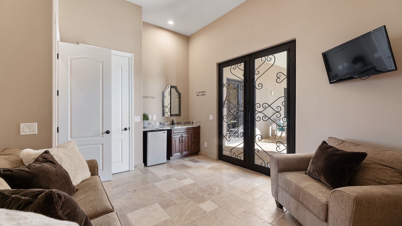 Photo of Livingroom in North Scottsdale