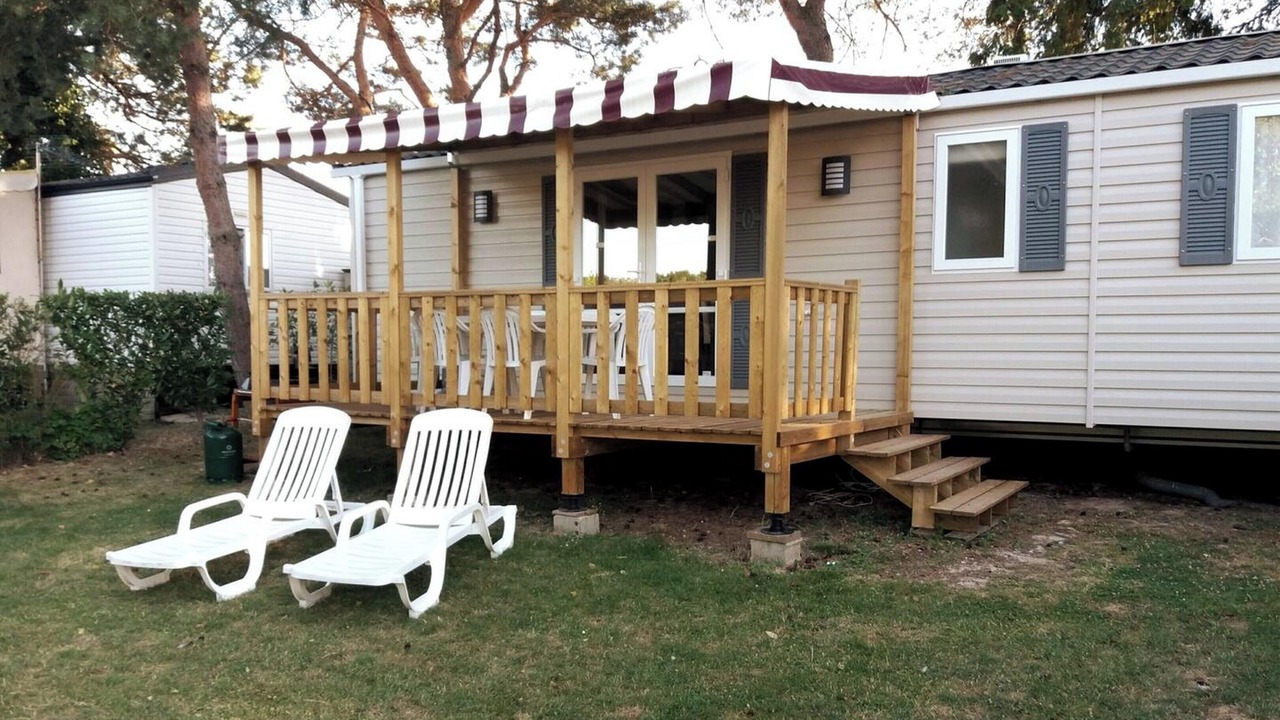 Photo of Outdoor in Coulanges