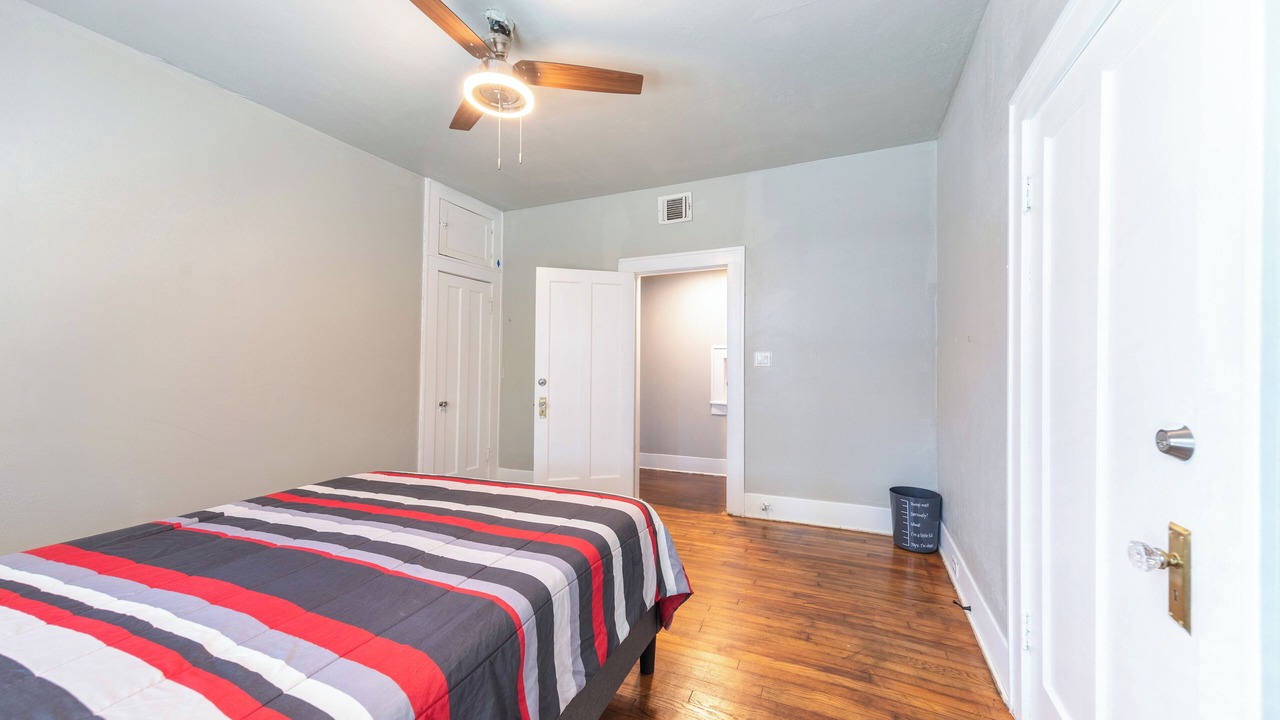 Photo of Bedroom in Highland Park