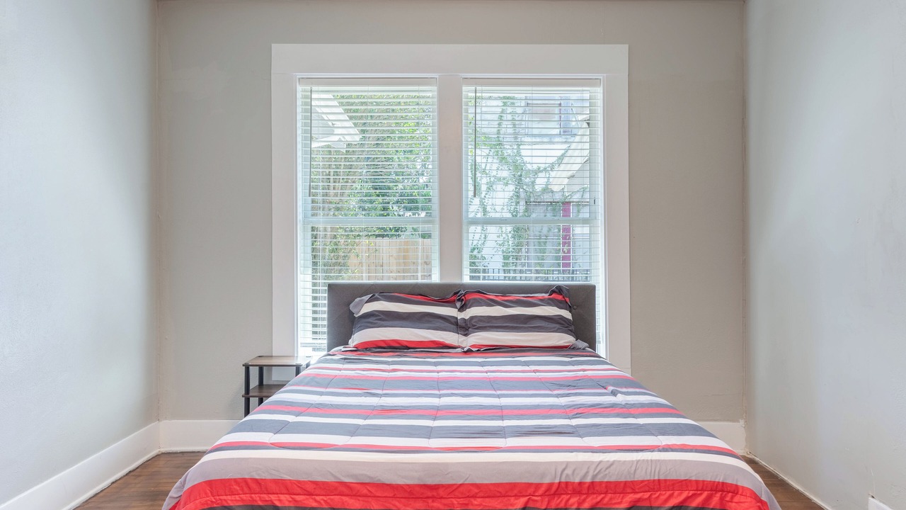 Photo of Bedroom in Highland Park