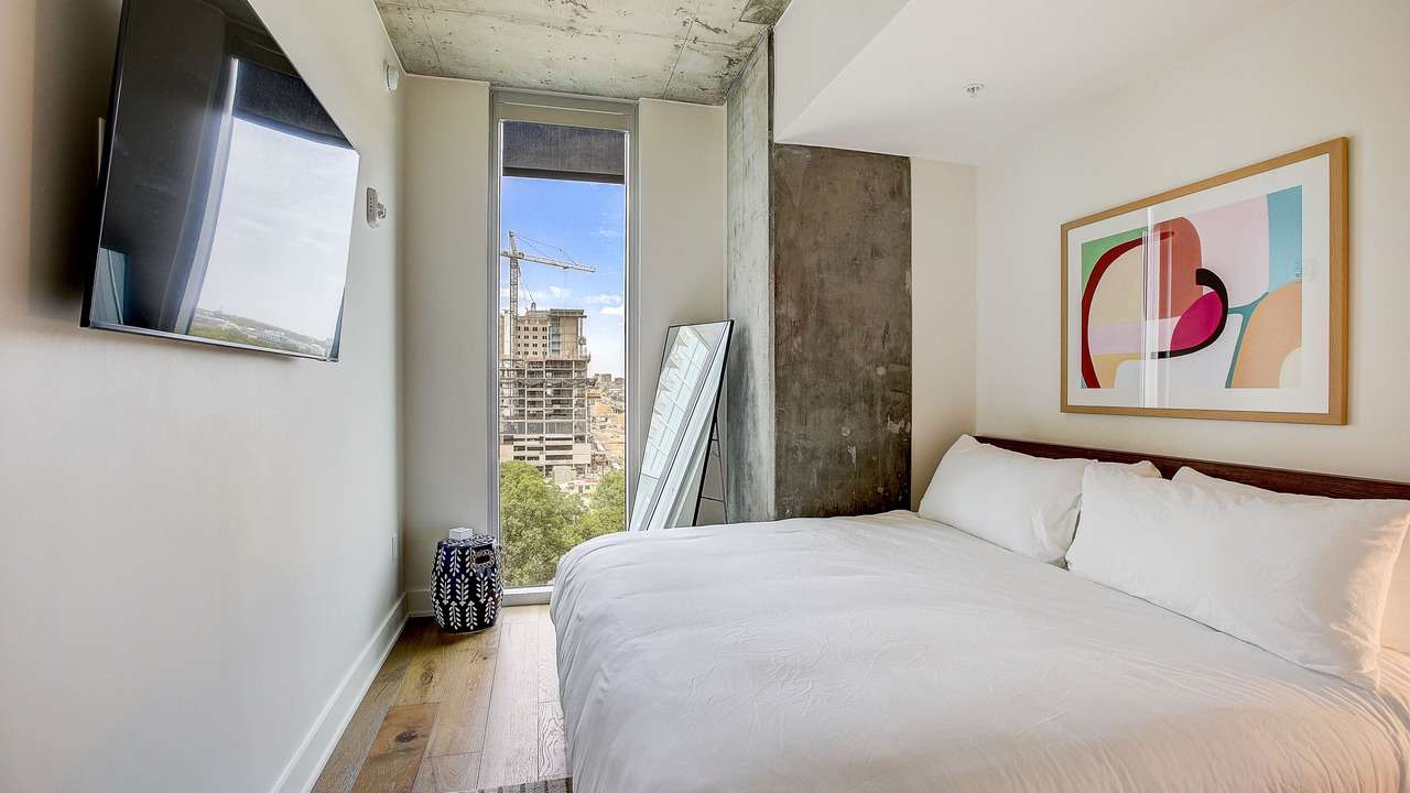 Photo of Bedroom in Rainey Street Historic District
