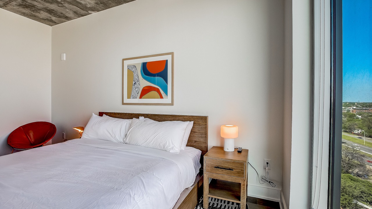Photo of Bedroom in Rainey Street Historic District