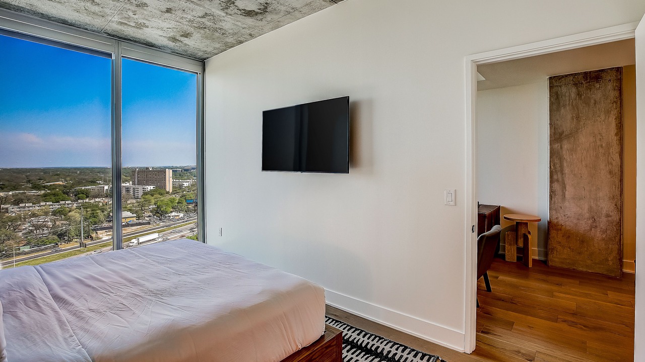 Photo of Bedroom in Rainey Street Historic District