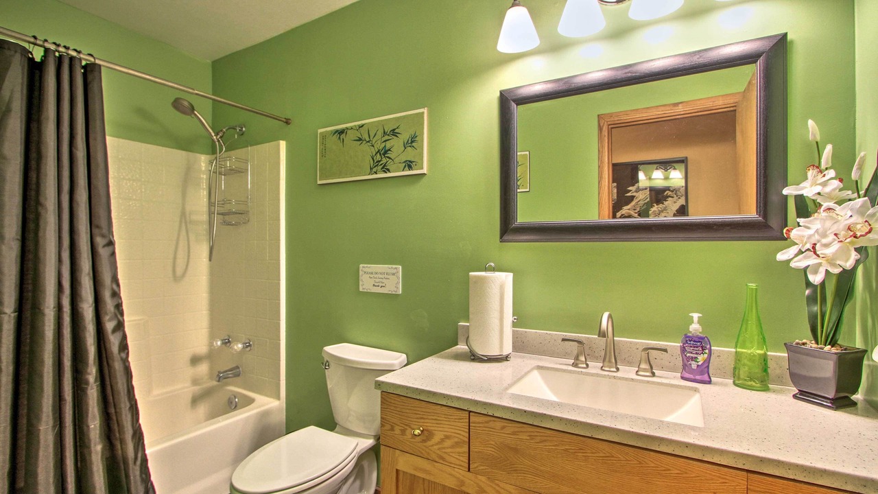 Photo of Bathroom in Des Moines