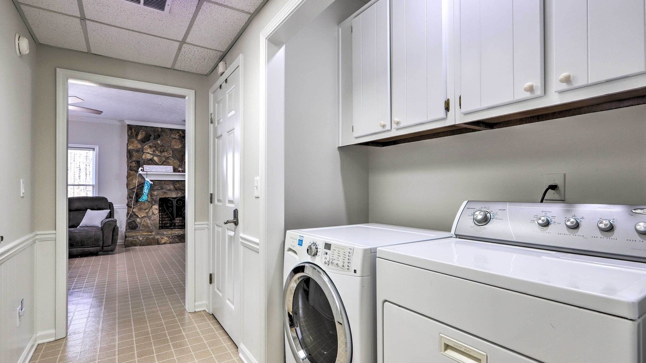 Photo of Bedroom in Suwanee