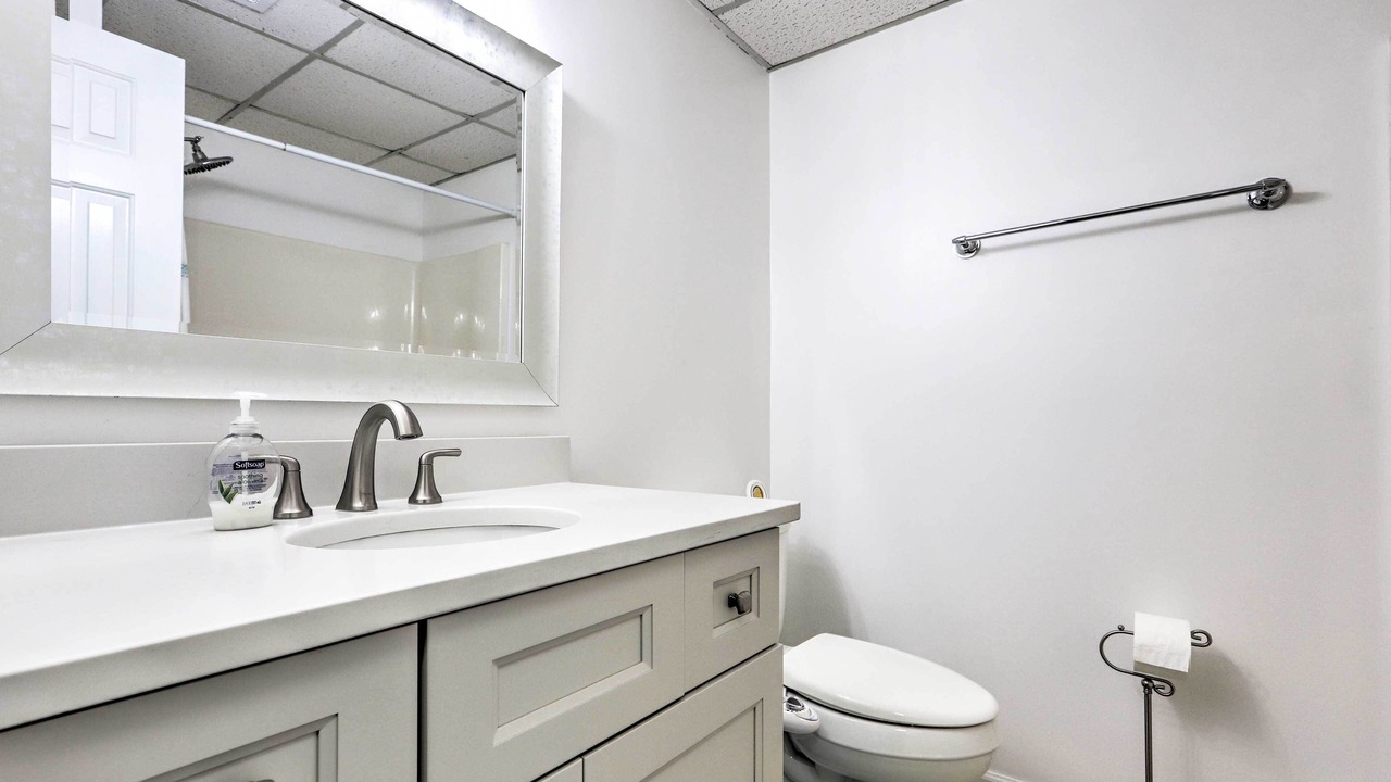 Photo of Bathroom in Suwanee