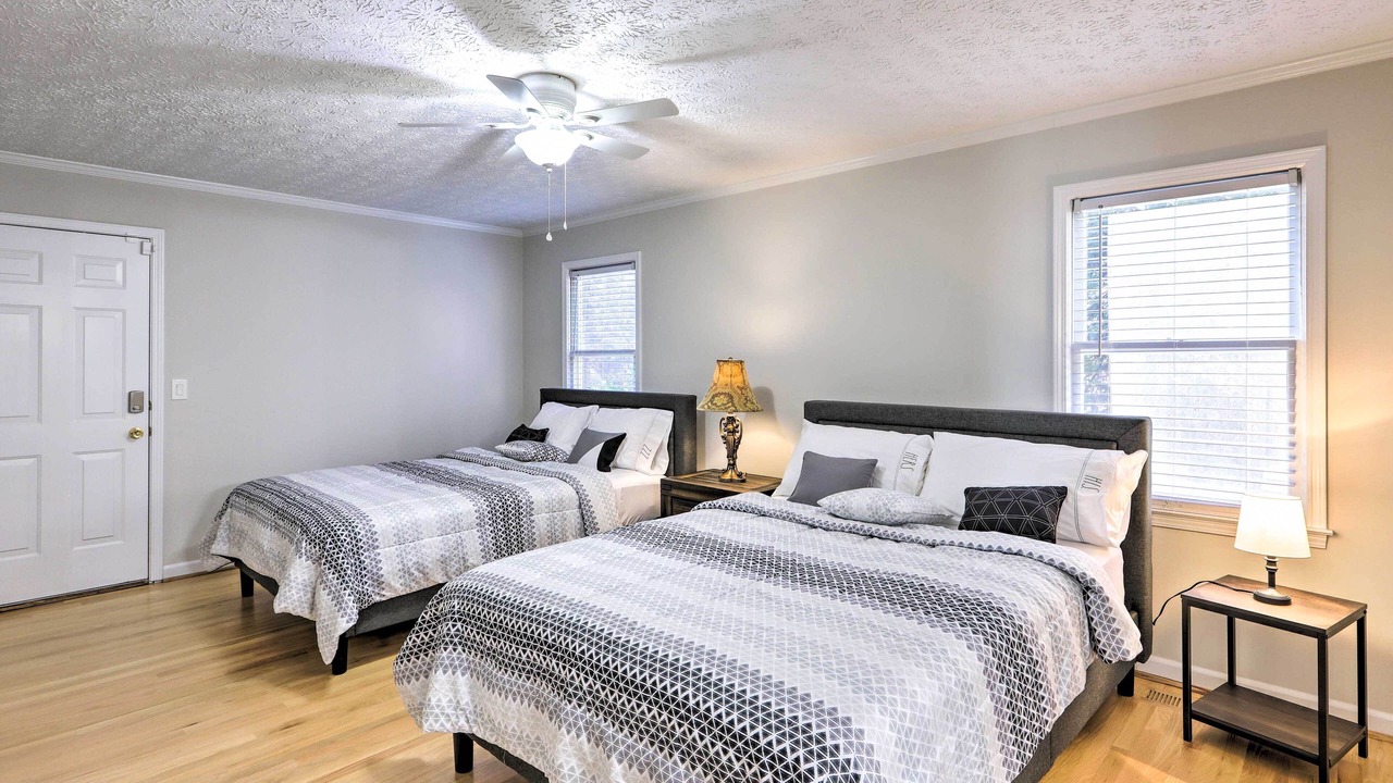 Photo of Bathroom in Suwanee