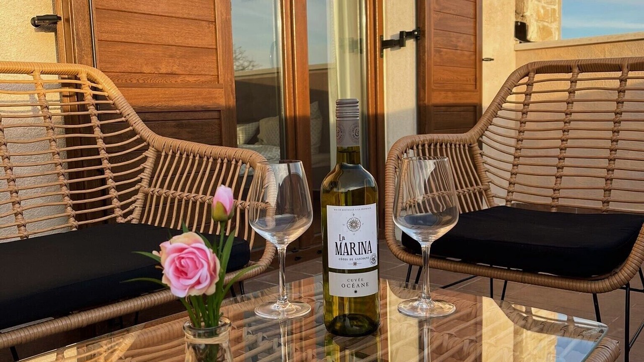 Photo of Outdoor in Linardici
