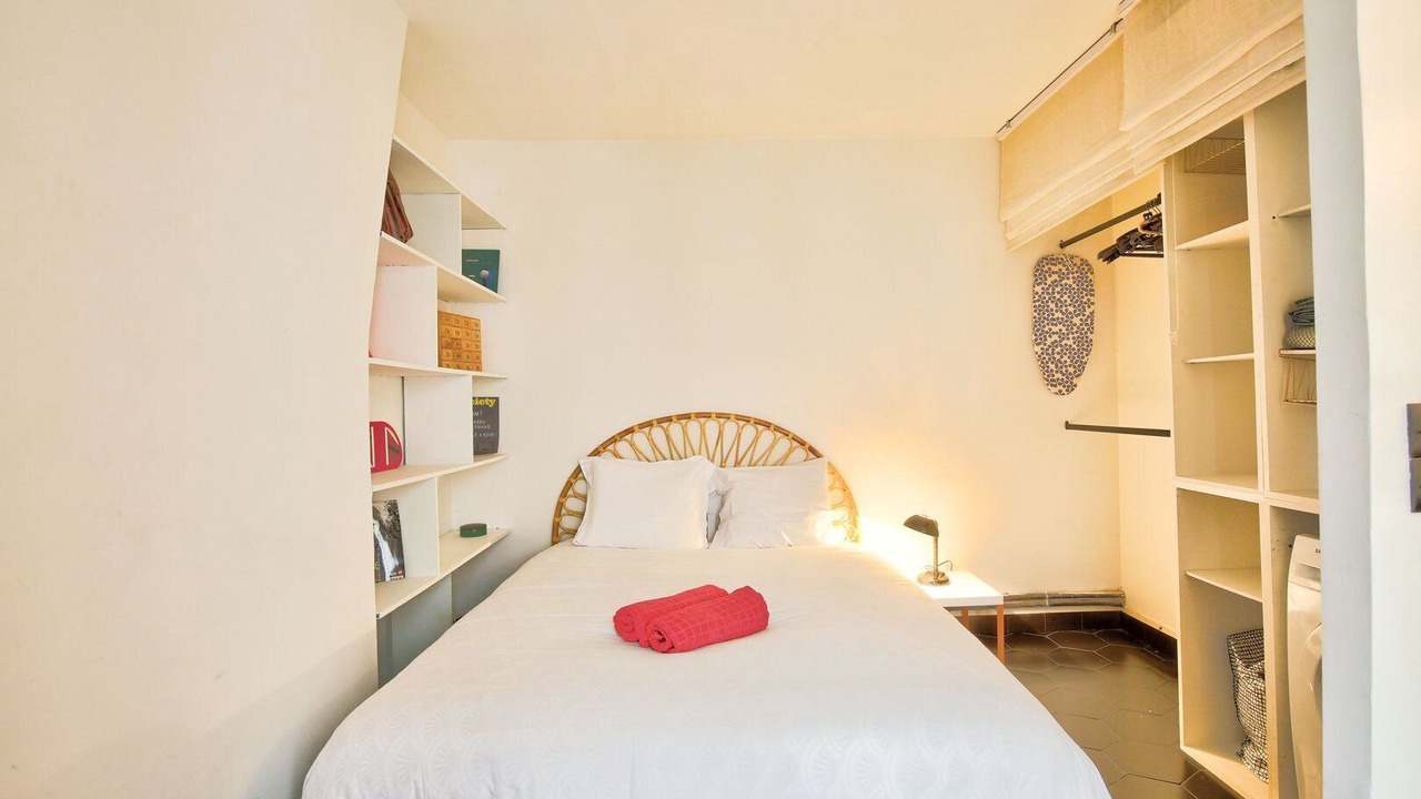 Photo of Bedroom in Pere Lachaise