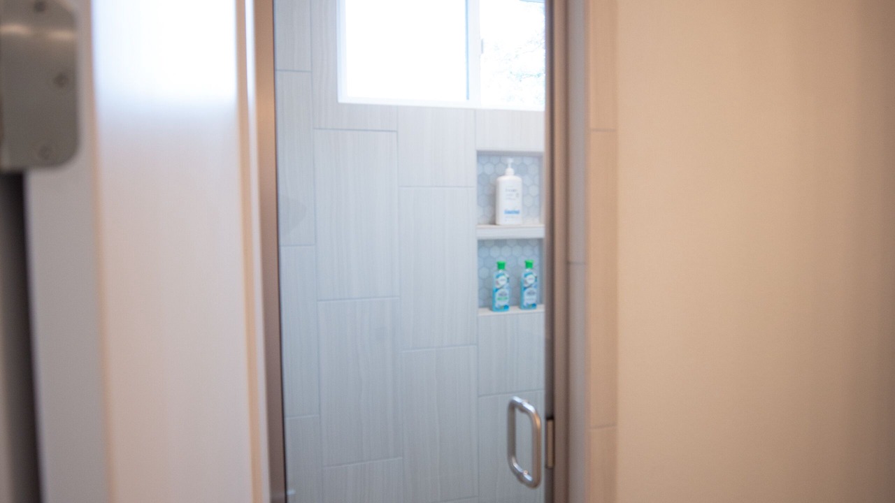 Photo of Bathroom in Malakoff