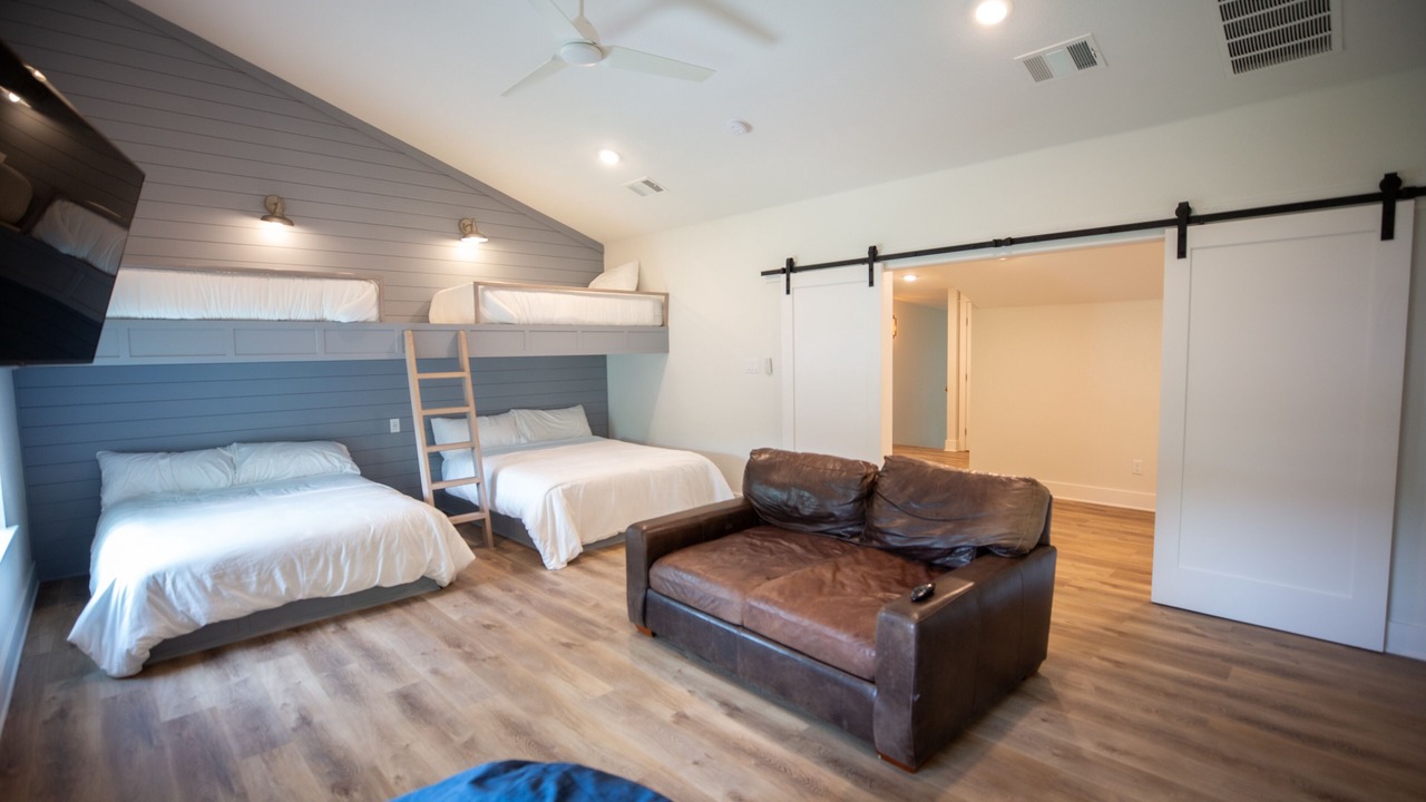 Photo of Bedroom in Malakoff