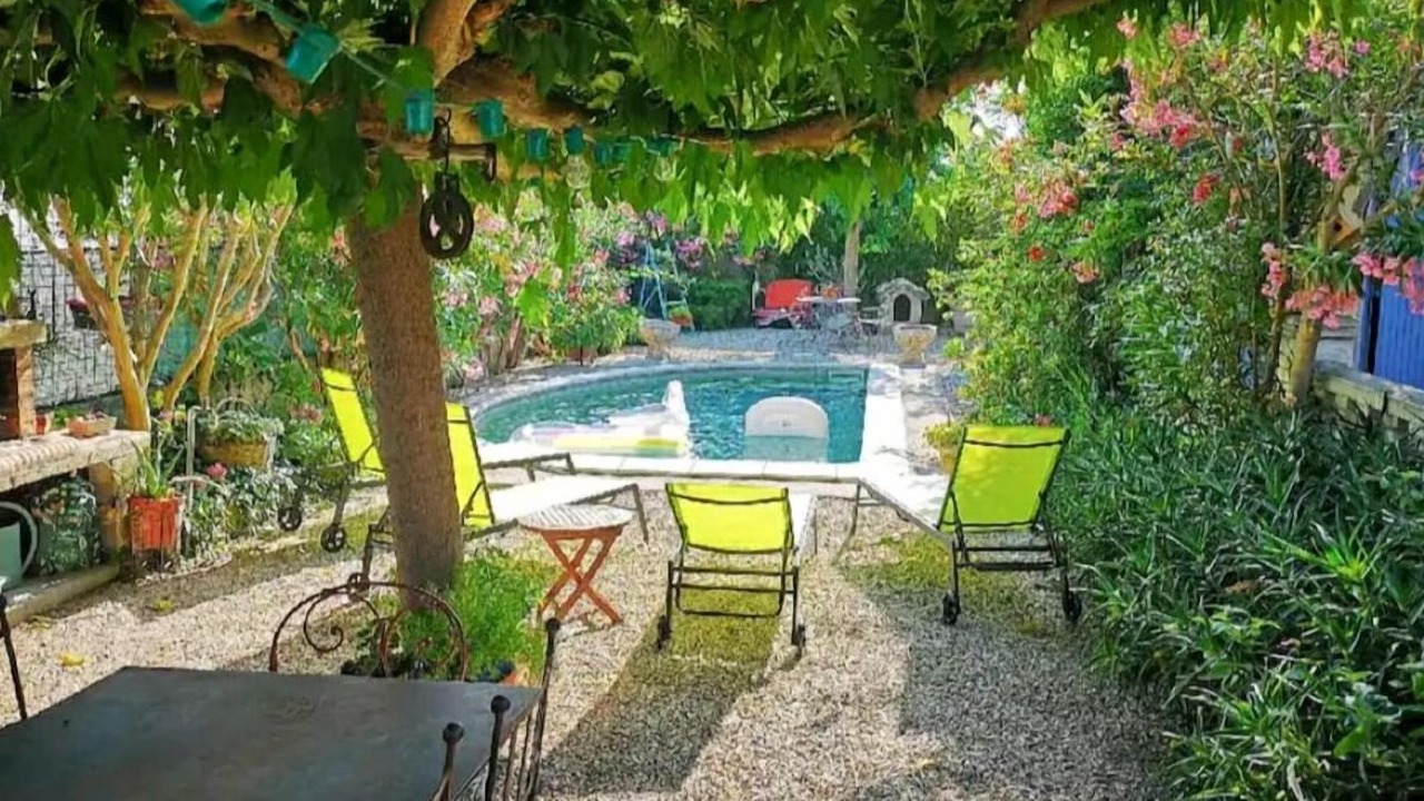 Photo of Outdoor in Molleges