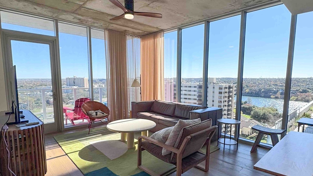 Photo of Livingroom in Rainey Street Historic District