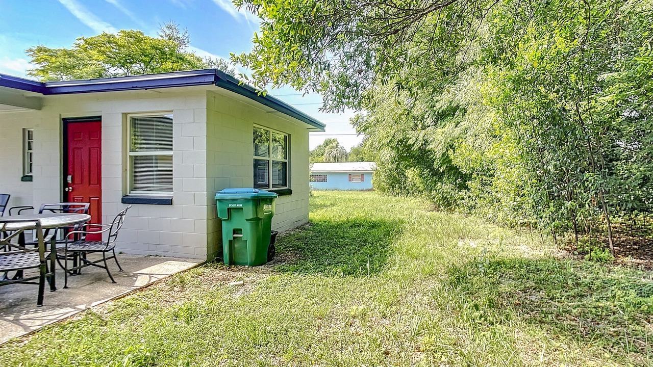 Photo of Outdoor in Deltona Lakes