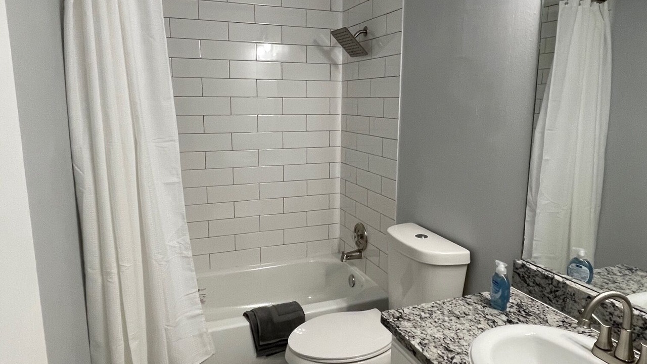 Photo of Bathroom in Copperfield
