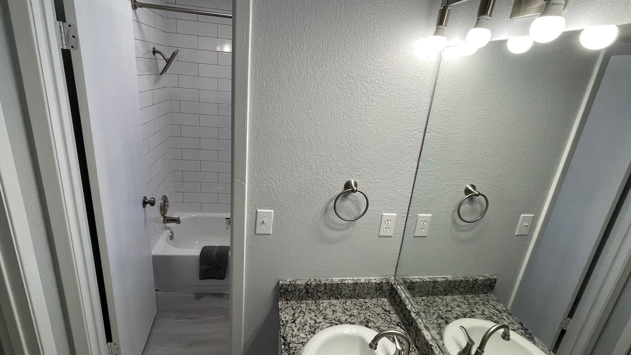 Photo of Bathroom in Copperfield