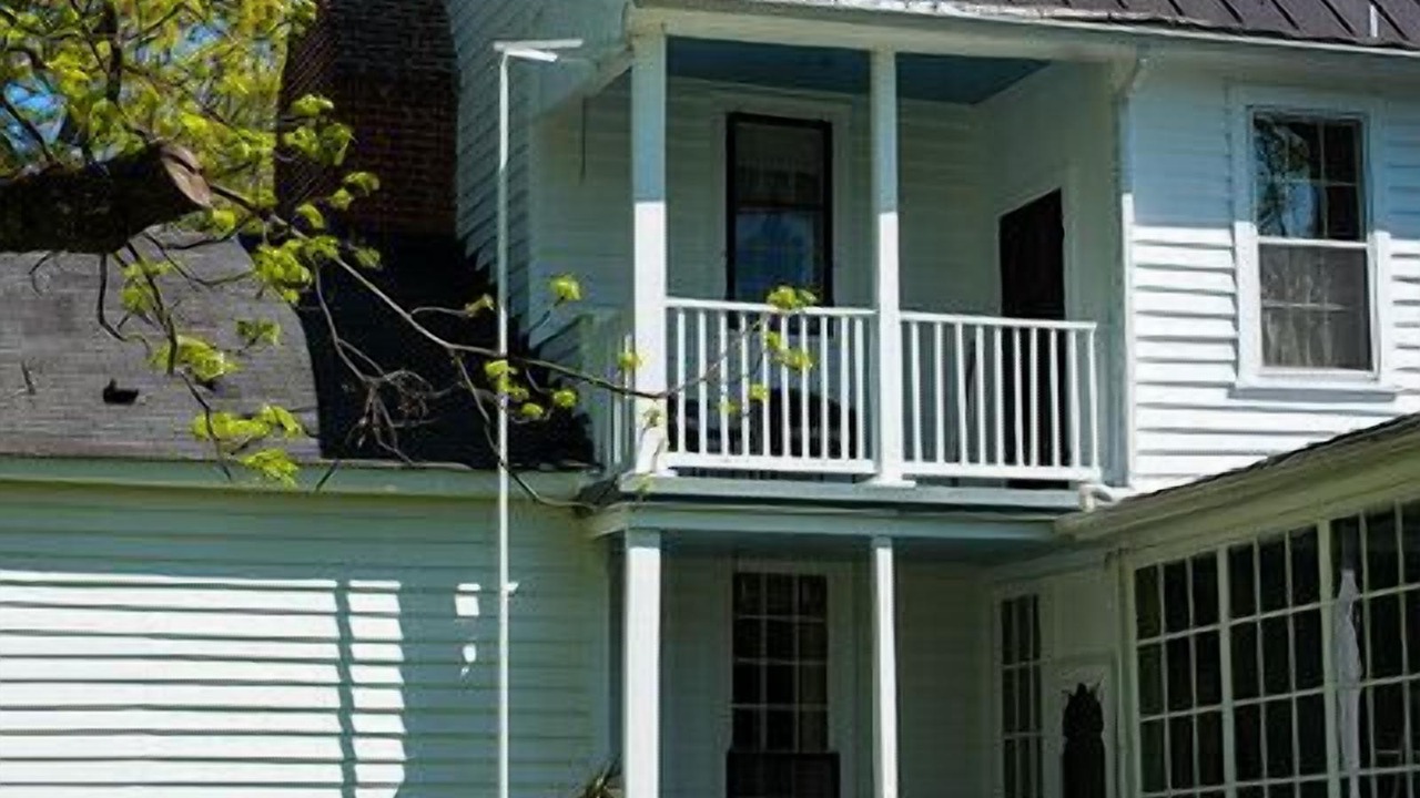 Photo of Outdoor in Alton