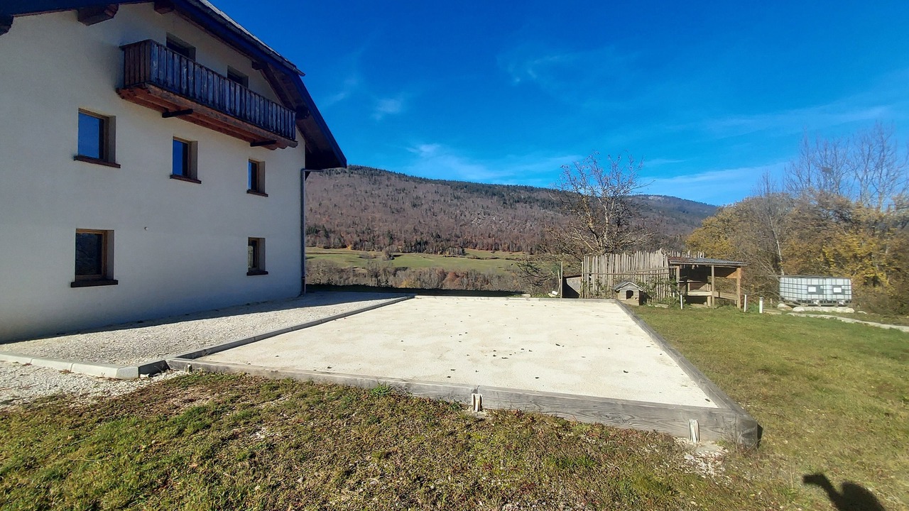 Photo of Outdoor in Le Noyer