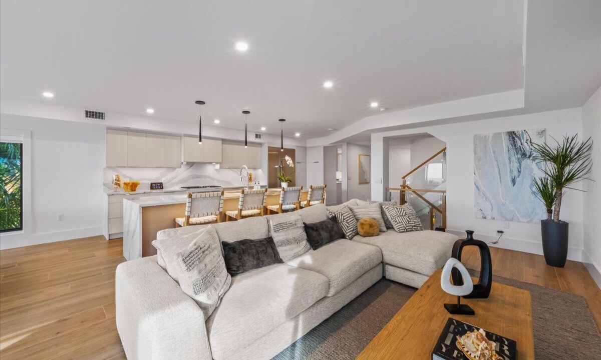 Photo of Livingroom in Anna Maria