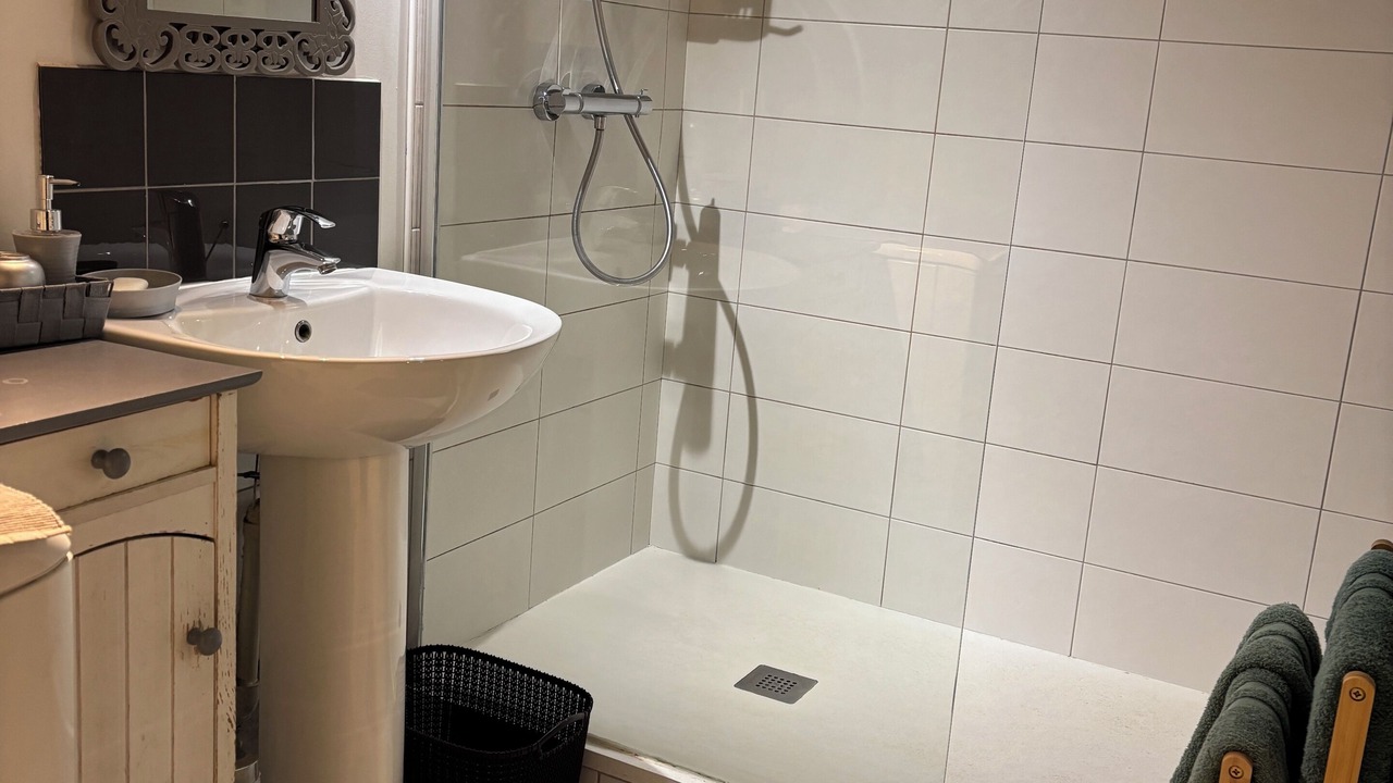 Photo of Bathroom in Le Palais