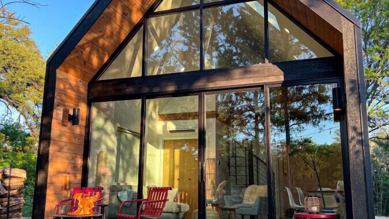 Photo of Patio Balcony in Lacy-Lakeview