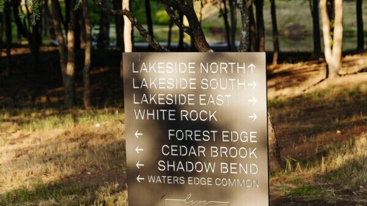 Photo of Outdoor in Lacy-Lakeview