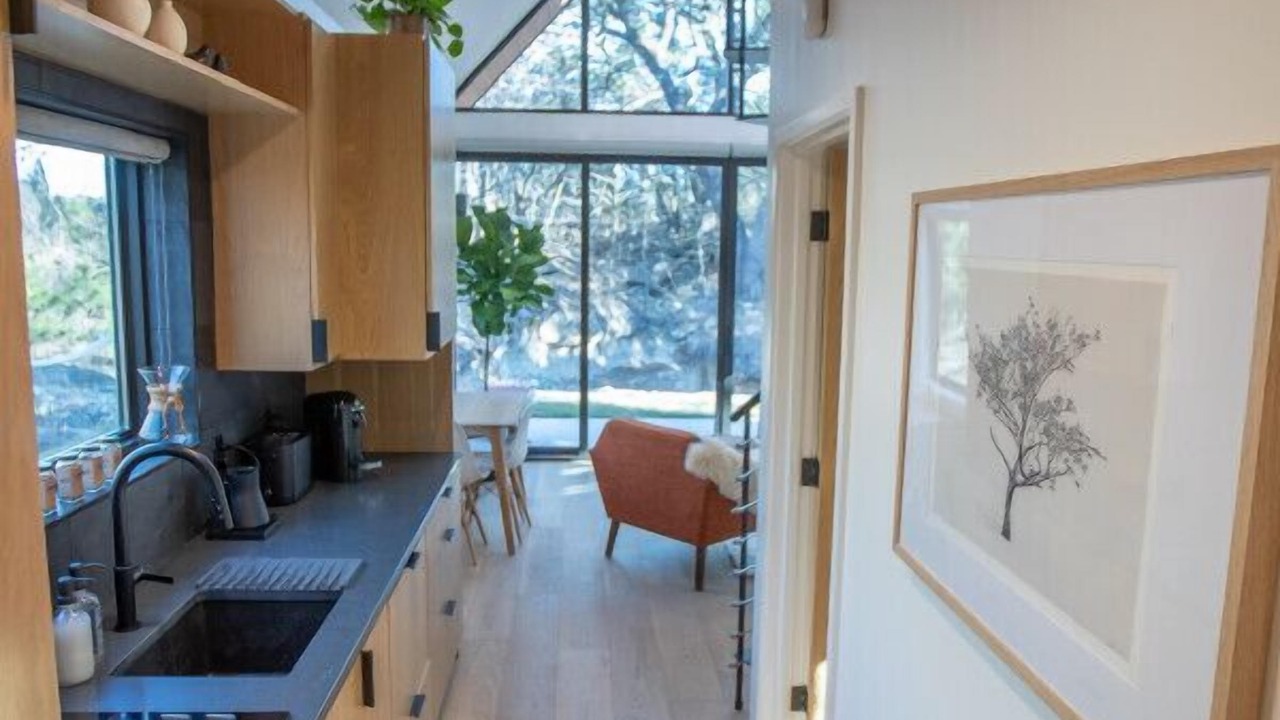 Photo of Kitchen in Lacy-Lakeview