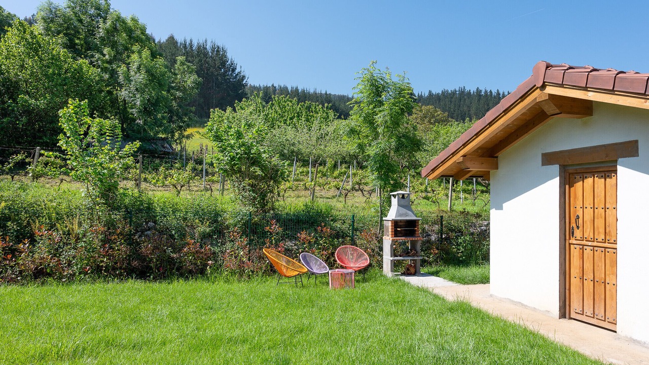 Photo of Outdoor in Dima
